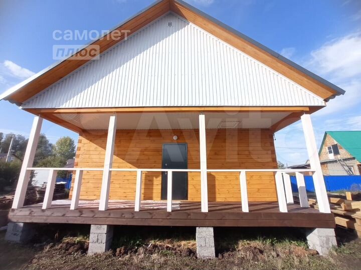 Дом 65 м² на участке 5 сот.