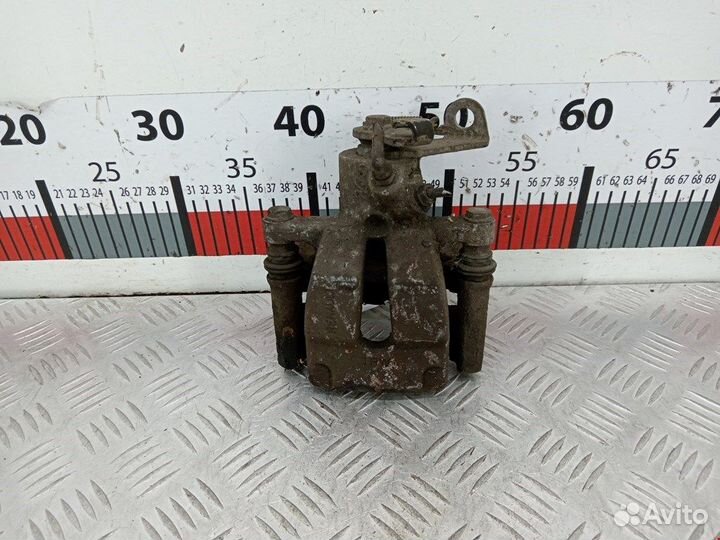 Суппорт задний правый для Renault Scenic 2