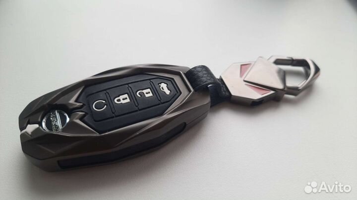 Чехол брелок на Nissan Qashqai