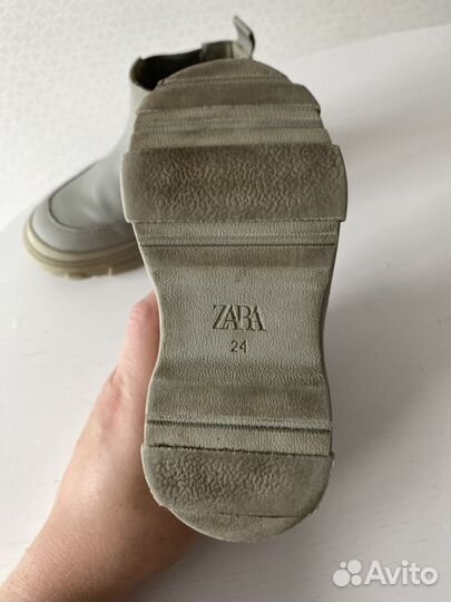 Ботинки Zara 24 25 размер