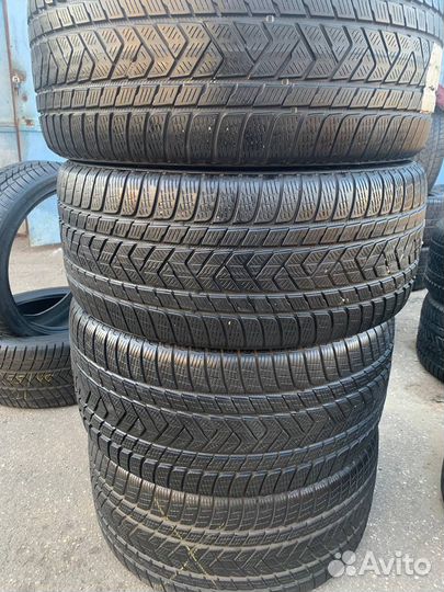 Pirelli Scorpion Winter 275/40 R21 и 305/35 R21 107V