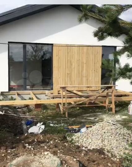 Дом 102 м² на участке 9,9 сот.