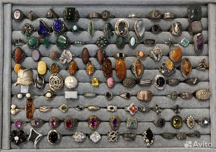 Винтажные броши от 1950 года и редкие значки СССР