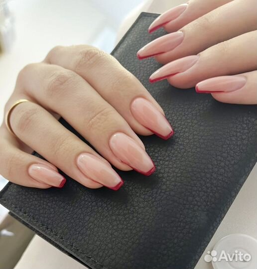 Мастер маникюра и педикюра