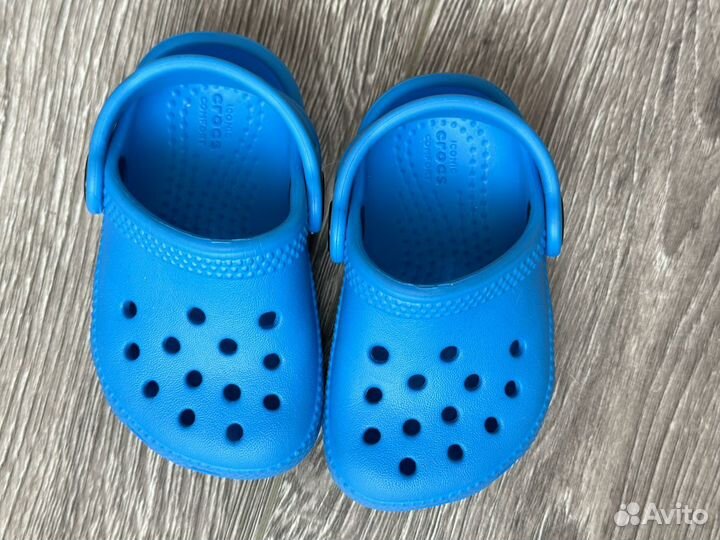 Сланцы детские crocs