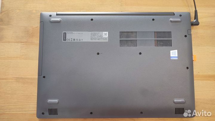 Ноутбук lenovo