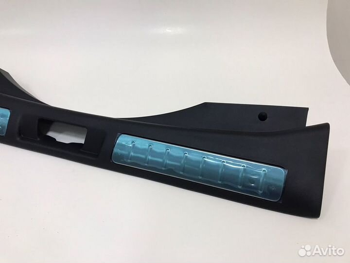 Накладка порога двери Range Rover Evoque