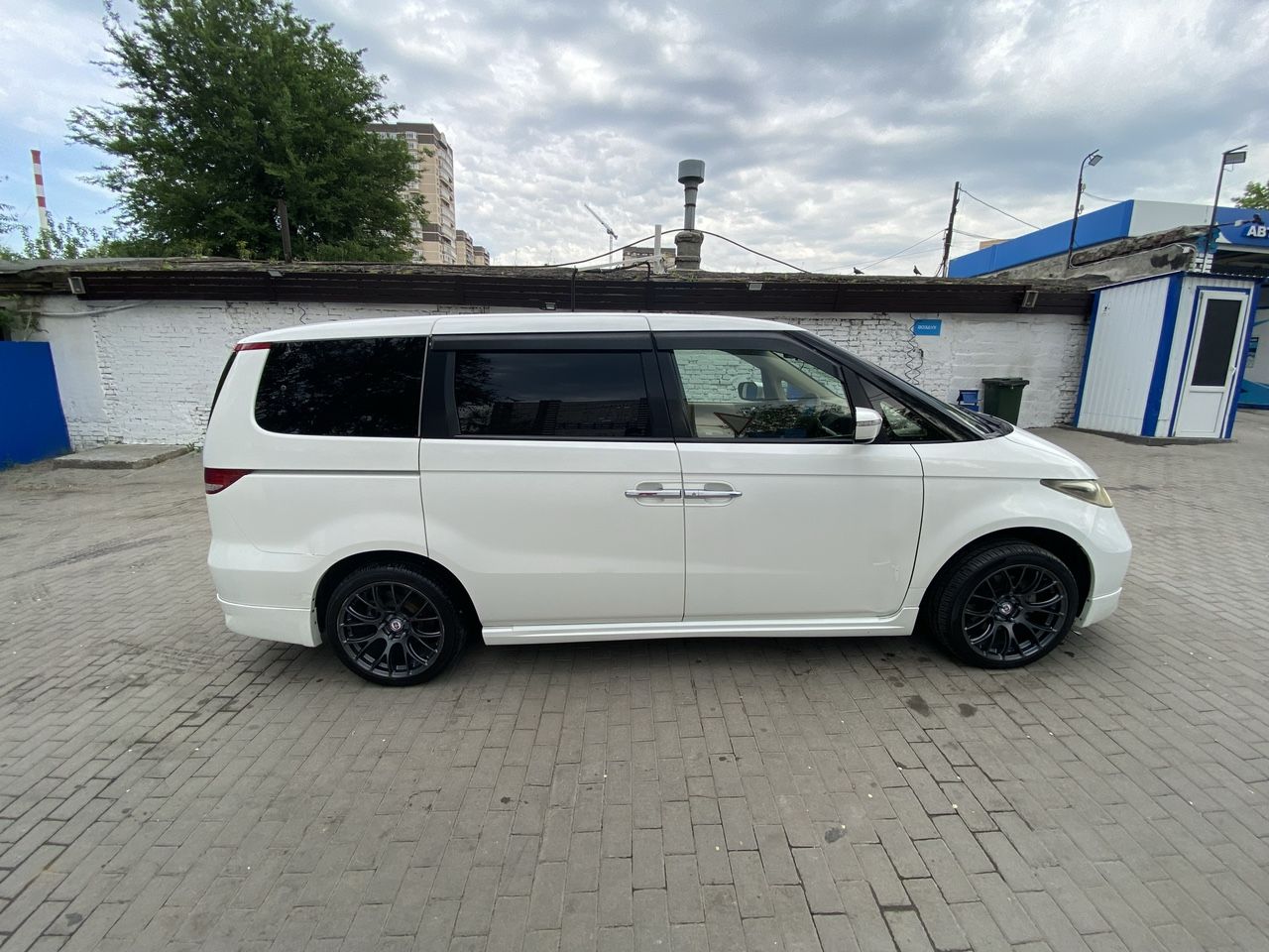 Honda Elysion: фото владельца