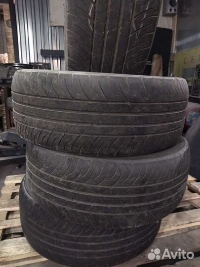 Kumho Ecsta X3 KL17 235/55 R17