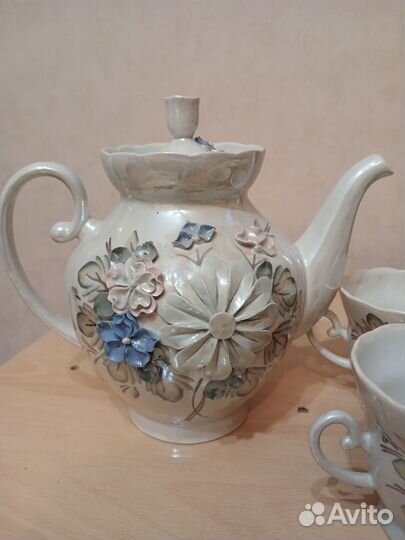 Чайный сервиз.Чайник, кружки