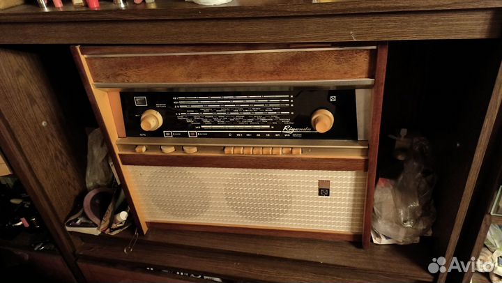 Радиола Rigonda с виниловым проигрывателем