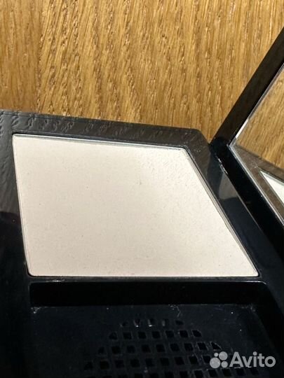 Shiseido synchro skin пудра