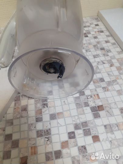 Продам моторную часть от блендера philips HR 1754