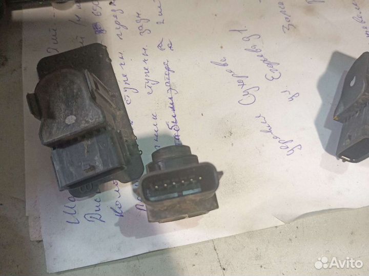 Парктроник kia sportage 3 957203U5009P