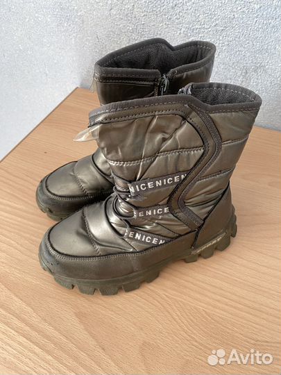 Сапожки для девочки