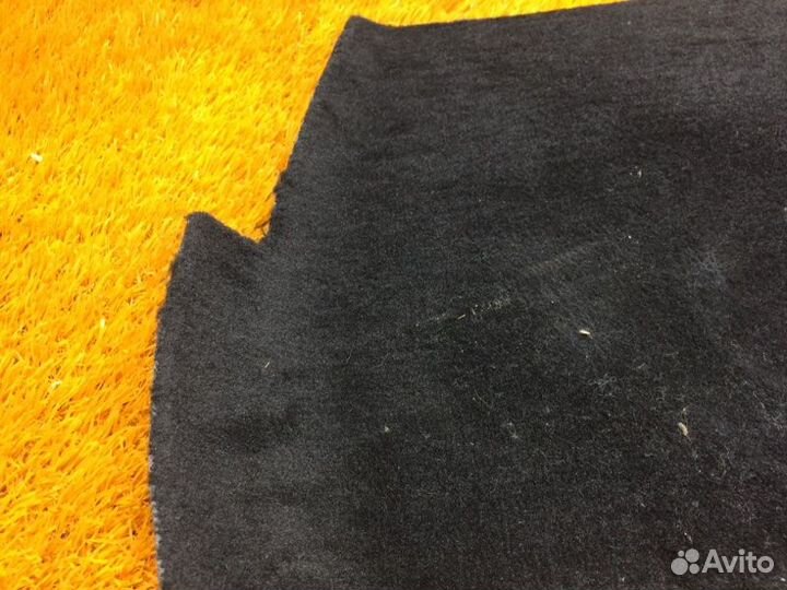 Обшивка стойки передняя правая Mercedes-Benz