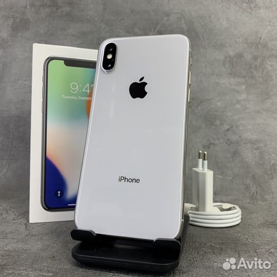 iPhone X, 64 ГБ