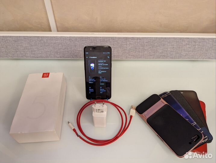 Телефон OnePlus 5