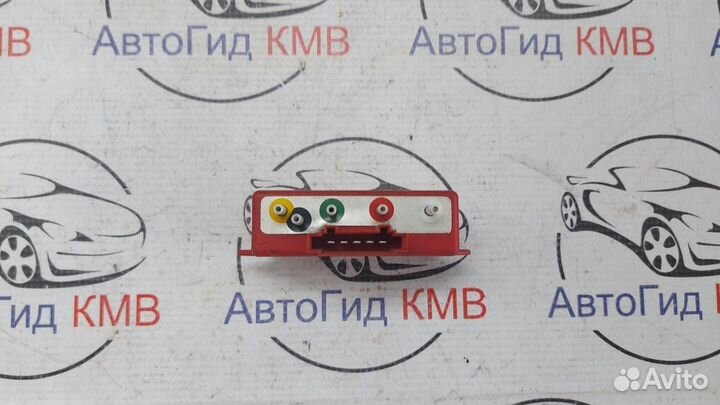 Блок клапанов Volkswagen Passat