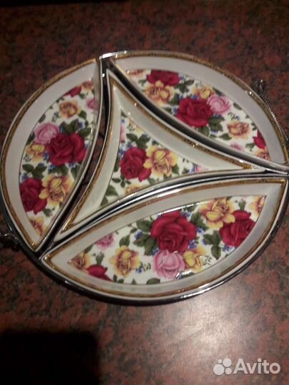 Менажница фарфор