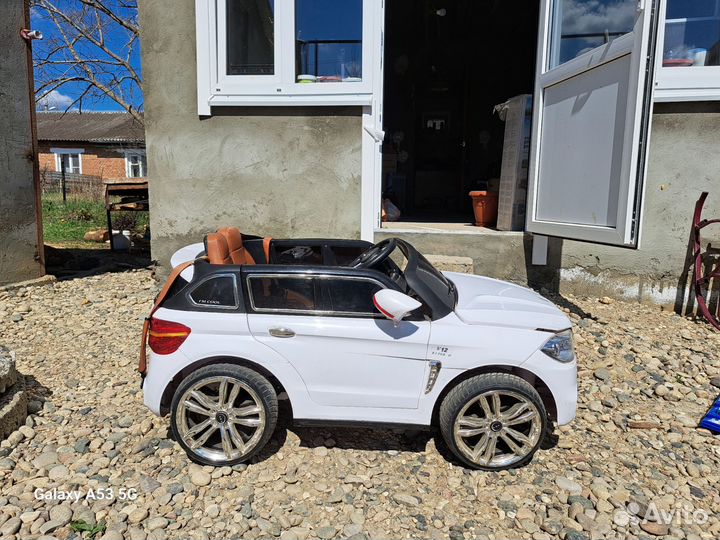 Детский электромобиль bmw x6