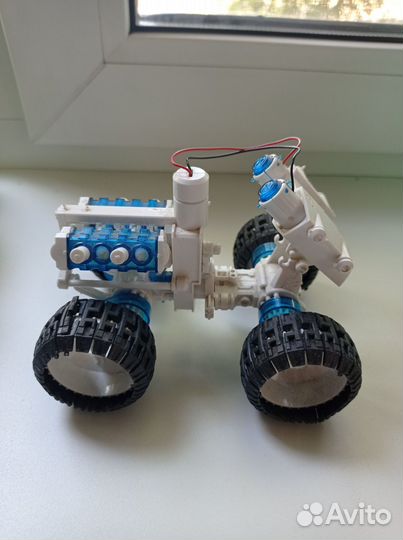 Монстр- трак. Конструктор на энергии солёной воды