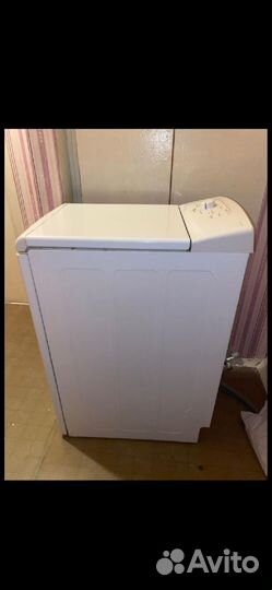 Стиральная машина с вертикальной загрузкой