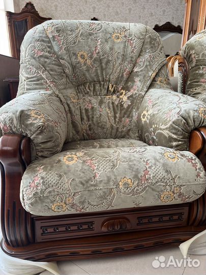 Диван и 2 кресла Румыния