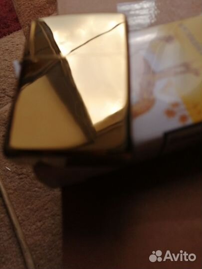 Золотая зеркальная зажигалка Zorro