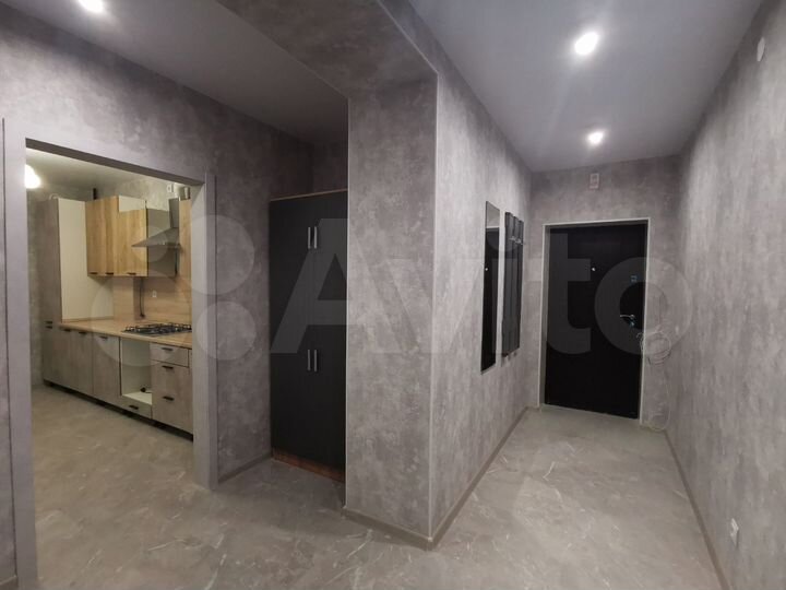 2-к. квартира, 61 м², 8/10 эт.