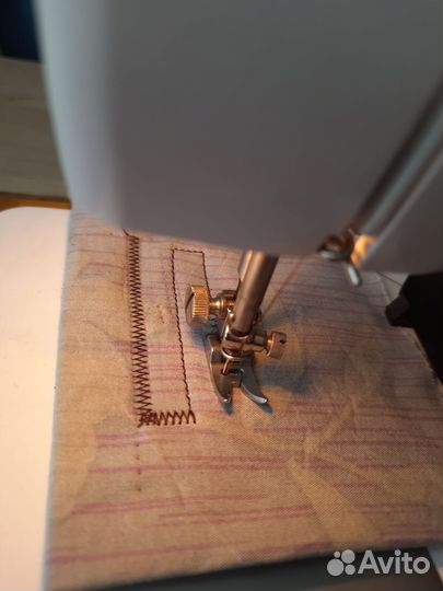 Швейная машина Чайка 132м