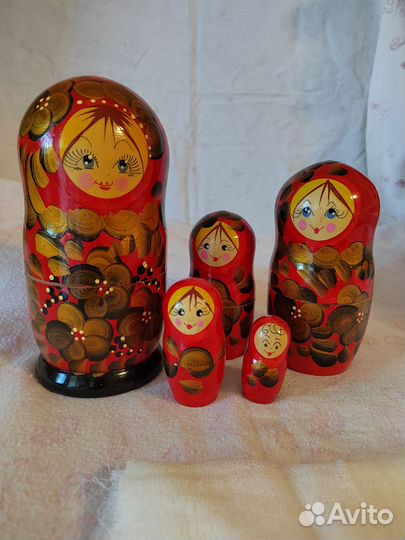 Матрешка СССР и сувениры из меха