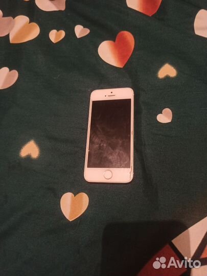 Телефон iPhone 5s