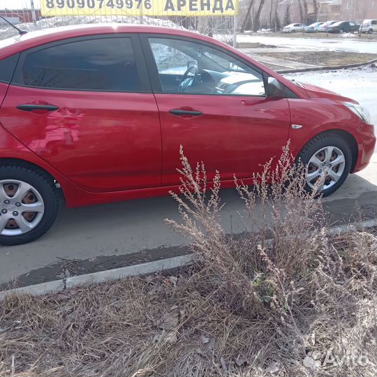 Hyundai Solaris 1.4 AT, 2014, 95 000 км