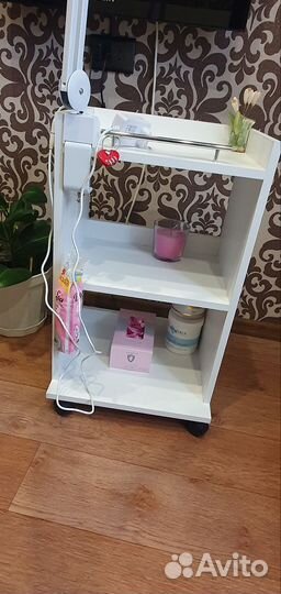 Косметологический столик тележка мастера