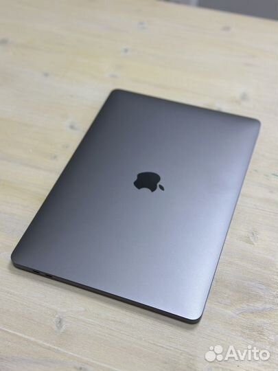 Apple MacBook Pro 2020