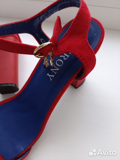 Босоножки женские 38 размер