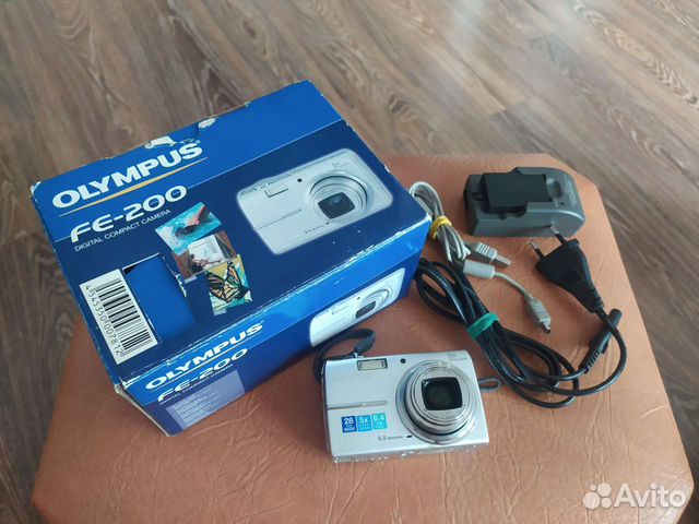 Фотоаппарат Olympus FE-200