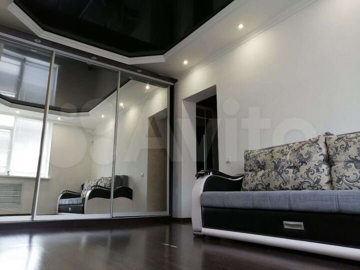 2-к. квартира, 56 м², 6/10 эт.