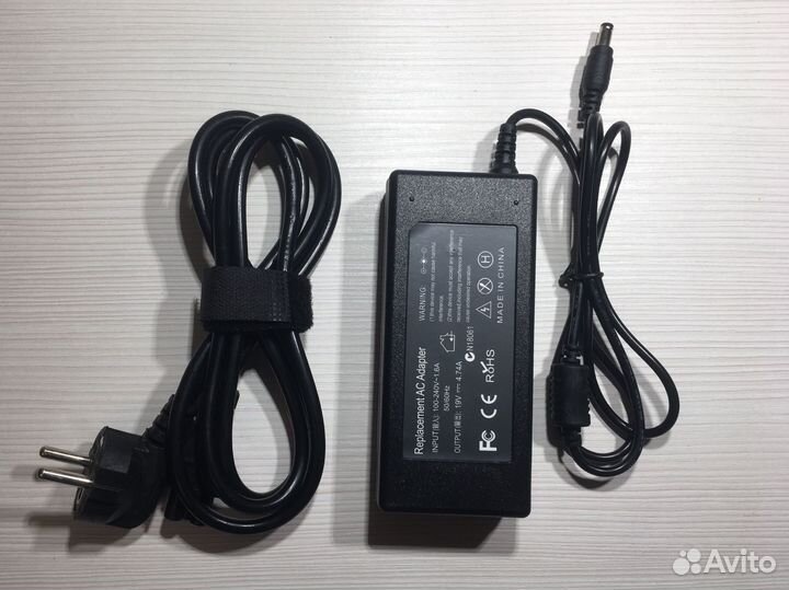 Блоки питания 19v 4.74A и 12v 3A