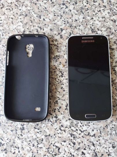 Телефон Samsung