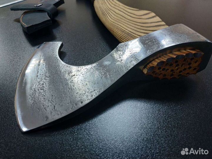 Топор Егерь