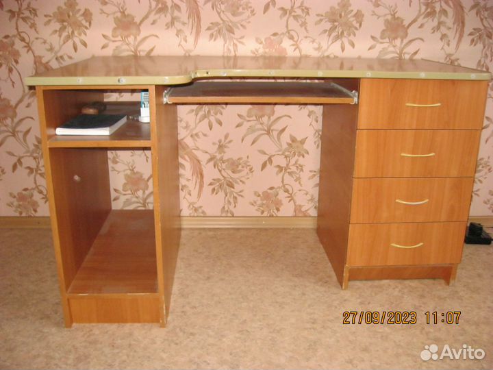 Компьютерный стол со шкафом бу