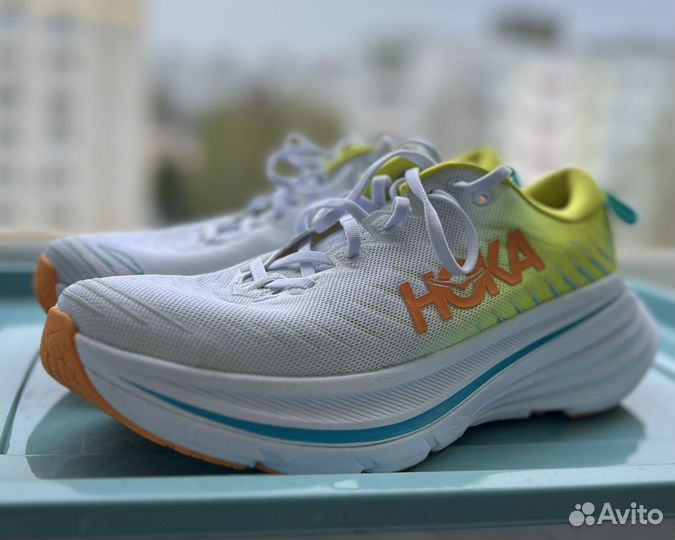 Беговые кроссовки Hoka One One Bondi X