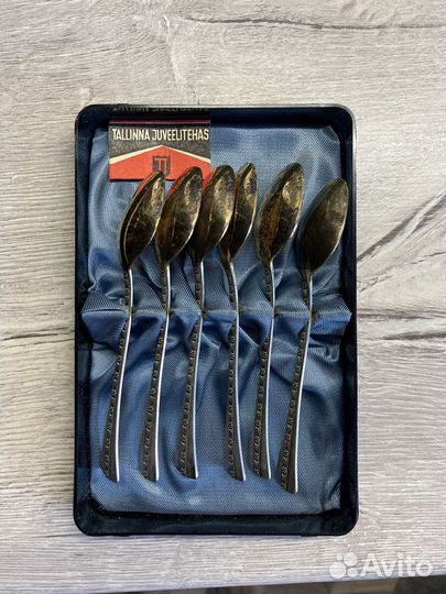 Набор серебряных чайных ложек