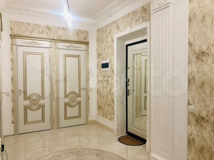 2-к. квартира, 116 м², 6/10 эт.