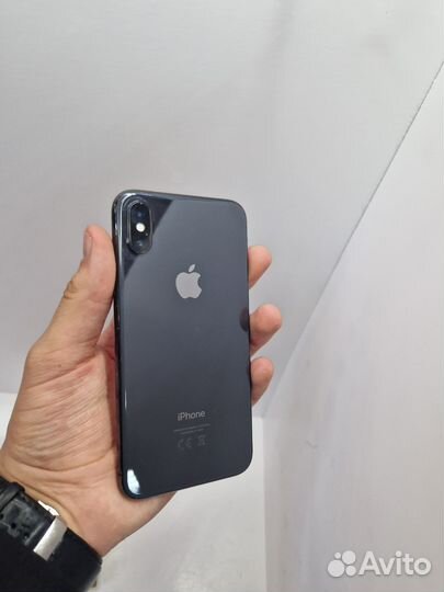 iPhone X, 256 ГБ
