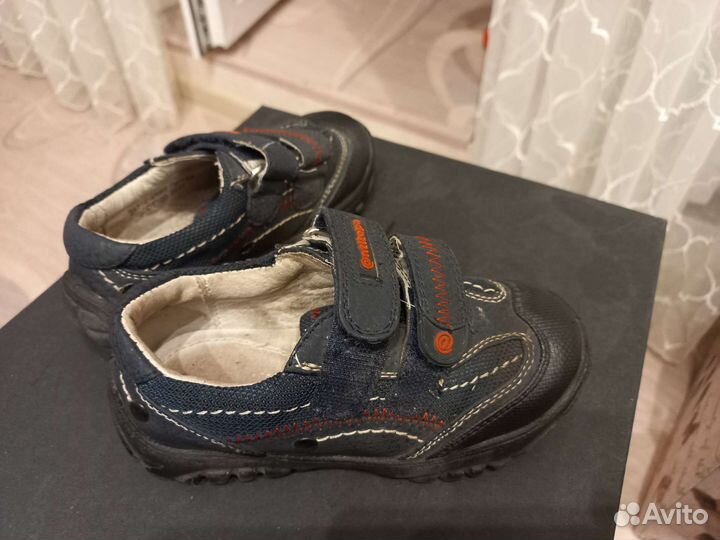 Кроссовки 26 размер