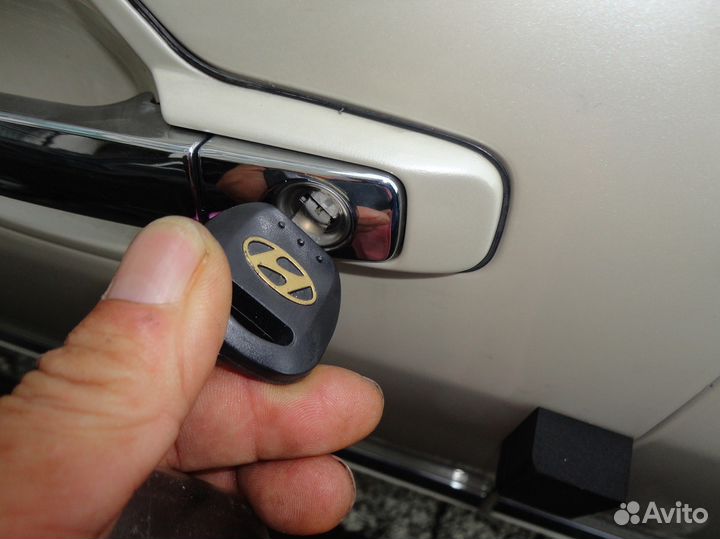 Ключ хундай Hyundai Grand Starex H1