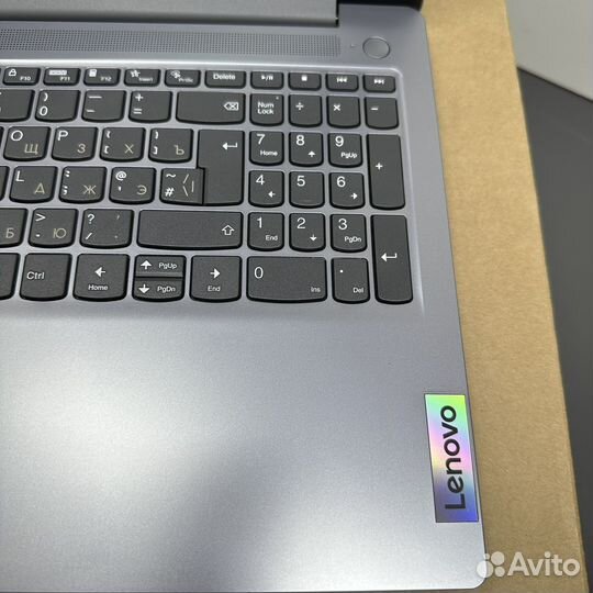 Ноутбук lenovo ideaPad slim 3 15iru8